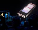 Samsung comenzó a hablar de pantalla plegable desde finales de 2018. FOTO: Reuters
