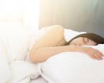 Un buen sueño ayuda a consolidar la memoria y restaurar procesos de aprendizaje. Foto: Shutterstock