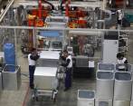 Industrias Haceb es una de las empresas antioqueñas líderes en renovación tecnológica y digitalización de procesos con la planta para fabricar lavadoras, en Copacabana. FOTO manuel saldarriaga