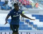 Duván Zapata y Luis Fernando Muriel se reportaron con goles en el triunfo del Atalanta 5-2 ante Cagliari. FOTO EFE