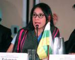 La gobernadora de Putumayo. Sorrel Aroca, es enfática en decir que ni el Departamento ni la Alcaldía de Mocoa intervendrán en las donaciones que se han hecho. FOTO colprensa