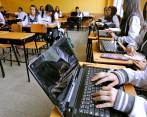 En Antioquia, el 89,83 % de las sedes oficiales no posee internet para temas académicos. El 86,87 % de las escuelas no tiene conexión para asuntos administrativos. FOTO Juan Antonio sánchez