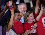 Lula lanza candidatura presidencial desde la cárcel