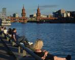 El río Spree es un lugar de encuentro para los berlineses, sobre todo para las parejas de enamorados. FOTOS Estefanía Carvajal 