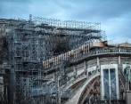 Vista parcial de la Catedral de Notre Dame en París tomada el 26 de diciembre, parcialmente destruida cuando se produjo un incendio debajo del techo el 15 de abril de 2019. Foto: Afp