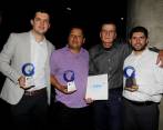 Santiago Cárdenas premiado por el especial multimedia El mercurio, un monstruo dormido en Antioquia. FOTOS Jaime Pérez