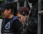 Las dos acusadas enfrentan cargos ante la justicia malasia por asesinato. FOTO AFP