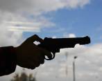 Varias armas de fuego y municiones fueron incautadas por las autoridades. Foto: Colprensa 