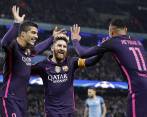 El famoso tridente del Barcelona se encuentra en los opcionados a los premios que entregan France Football y Fifa. FOTO reuters