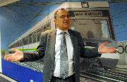 El gerente del Metro, Ramiro Márquez, explica que es la primera vez que una obra de cable aéreo se integra a un sistema de transporte masivo de alta capacidad. Las cabinas siempre se han usado como medio de transporte turístico, que funciona a ciertas horas. "Aquí vamos a trabajar desde las 4:00 de la mañana hasta las 11:00 de la noche. Hay muchos observadores en Europa y en otras ciudades sobre cómo funciona esto porque lo quieren replicar".