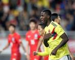 Cristian Zapata anotó el único gol de Colombia ante Corea del Sur. FOTO REUTERS