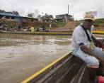 Por los ríos chocoanos transitan diferentes grupos armados y los habitantes piden protección. FOTO Donaldo Zuluaga