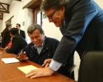 El Gobierno y el Eln agradecieron a Ecuador haber albergado los diálogos por más de un año y esperan que en Cuba avance la negociación hasta llegar a un Acuerdo marco. FOTO Colprensa