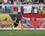 James Rodríguez marca su primer gol en la Copa América Centenario. FOTO AP