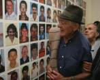Mural de fotos de las víctimas granadinas en el Salón del Nunca Más. FOTO Archivo El Colombiano