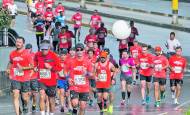 Quienes corran hoy la Maratón Medellín celebran las bodas de plata de esta prueba, convertida en la carrera de calle más antigua del país. Se inscribieron 15 mil personas. FOTO archivo ec