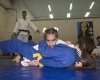 Pese al poco tiempo en judo, Thaily -de blanco- muestra progresos. FOTOS EDWIN BUSTAMANTE