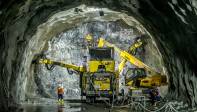 Esta obra se construye al costado sur del túnel Fernando Gómez Martínez, conduce de Medellín a Santa Fe y de allí a Urabá. Foto Juan Antonio Sánchez Ocampo