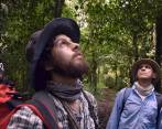 El documental, que ya se encuentra en salas de cine, fue grabado en bosques tropicales colombianos. Plantea la interacción entre hombre, ciencia y naturaleza. FOTO CORTESÍA.