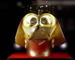 Mascara de oro de Darth Vader será vendida en Japón