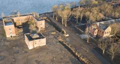 Nueva York ha comenzado a enterrar cadáveres en una fosa común en la isla de Hart, en el extremo noroeste de la Gran Manzana. Foto: EFE