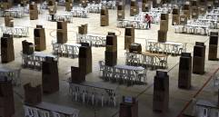Ya está todo listo para la jornada electoral de este domingo. FOTO AFP. 