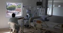 Ocupación de camas UCI ha estado cinco días consecutivos por encima de 80 % en el Aburrá, según la Gobernación. Es la segunda alerta roja hospitalaria en Antioquia, a raíz de contagios por covid-19. La primera fue el pasado 30 de julio. Radiografía. FOTO Edwin Bustamante