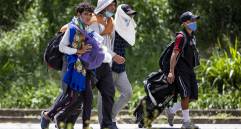 Emigrantes Venezolanos entre Bello y Hatillo. Foto: Jaime Pérez Munévar