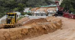 La presidenta de Construcciones El Cóndor indicó que las obras que están suspendidas son monitoreadas a diario. Imagen del proyecto Vías del Nus. FOTO Jaime Pérez