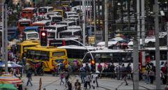 La renovación del parque automotor a modelos que usen combustibles limpios, así como la implementación de movilidad eléctrica, es el principal objetivo del TPM. FOTO Jaime pérez