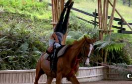 El Volteo, la magia de la gimnasia sobre caballos