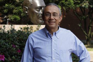 Darío Acevedo Carmona, aspirante a director del Centro Nacional de Memoria Histórica (CNMH). FOTO ARCHIVO JAIME PÉREZ