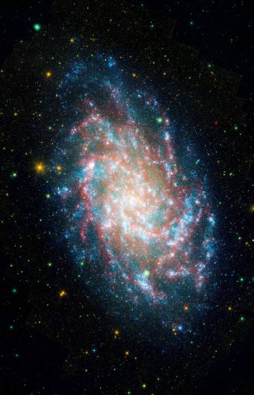 Nuestra galaxia se mueve a 2 millones de kms/hora