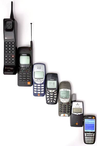 Evolución de los teléfonos móviles. FOTO Cortesía Anders/contributor of Norwegian Wikipedias.