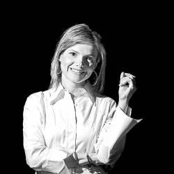 Huérfanas de patria