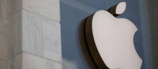 Apple igualó el récord de Saudi Aramco de llegar a US$2 billones de valoración. FOTO: AFP