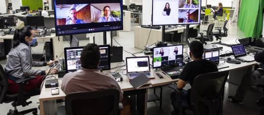 EL COLOMBIANO propicia con estos foros, un análisis profundo con voces expertas sobre hechos de interés ciudadano, en este caso, la actual coyuntura corporativa de EPM. FOTO Camilo suárez