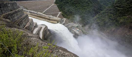 El plan es que el proyecto Hidroituango genere 2.400 megavatios energía, lo que de resultar victorioso significará 17 % de la capacidad instalada del país. FOTO Juan Antonio sánchez