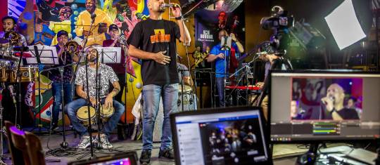 100 canciones para escuchar a los nuevos talentos de colombianos