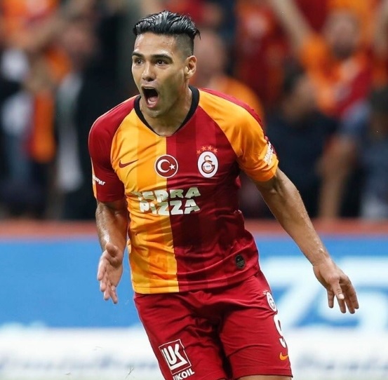 Gol de falcao galatasaray