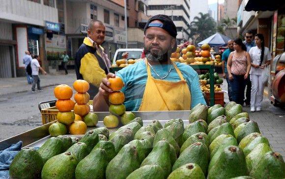 Es el dato más alto en lo corrido del año, con 784 mil personas en esta condición en Medellín: Dane. FOTO JULIO CÉSAR HERRERA