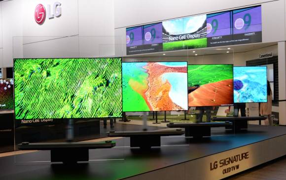 La tecnología artificial en los televisores busca mejorar la experiencia del usuario, permitiendo poder darle órdenes a través del control remoto, por ejemplo. FOTO cortesía lg