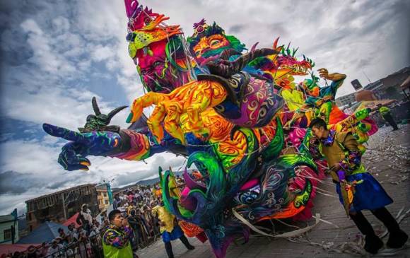 Carroza ganadora del año 2017 elaborada por el artesano Holman Cabrera. FOTO: El Colombiano
