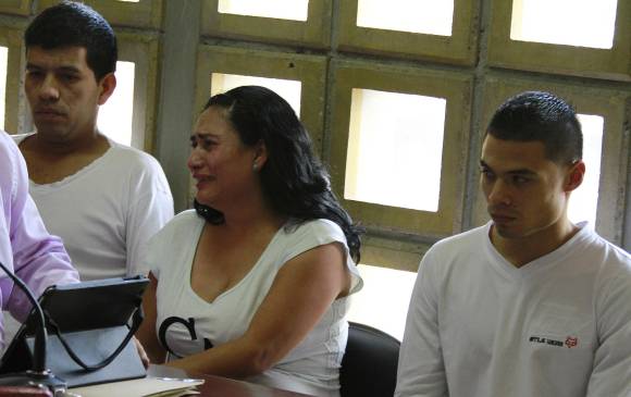 Tomás Jesús Vélez Laverde, Aura Luz Vélez Benjumea, Éiber Restrepo, aceptan cargos por el homicidio de Alejandro Correa. FOTO Robinson Sáenz