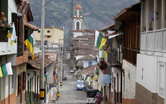 Muchos de los habitantes de Támesis opinan que la minería de metales en su territorio cambiaría la vocación agrícola y turística que les genera tranquilidad. FOTO DONALDO ZULUAGA