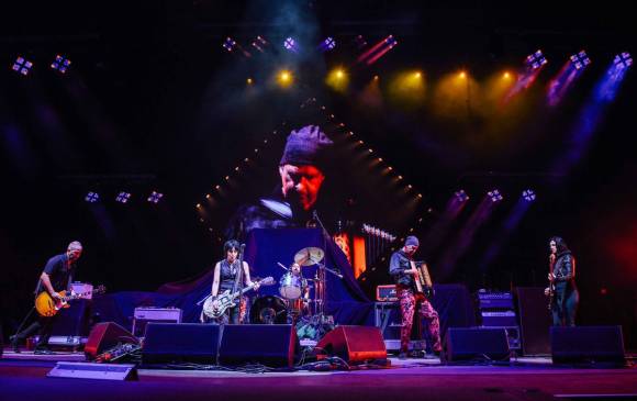 Canciones como Smells Like Teen Spirit fueron interpretadas junto a la artista Joan Jett. Foto: Twitter Foo Fighters (Oliver Halfin).