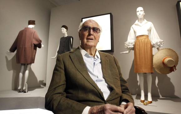 Hubert de Givenchy fundó su casa de moda en 1952. Murió este sábado, mientras dormía. Foto: Efe