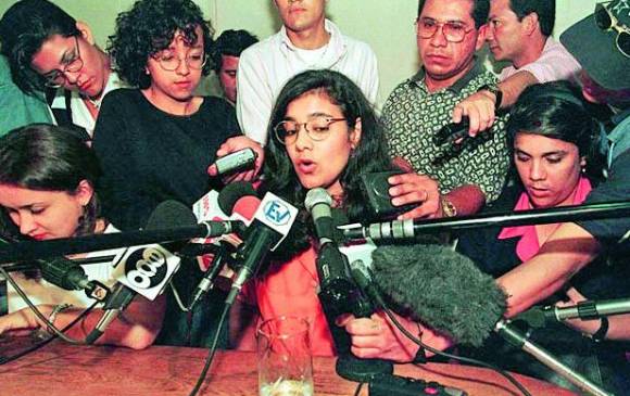 En 1998, Zoilamérica Narváez, hijastra de Ortega, entonces diputado, lo denunció por abuso sexual.