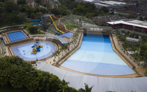 Los parques acuáticos del Aburrá ahora solo reciben a la soledad