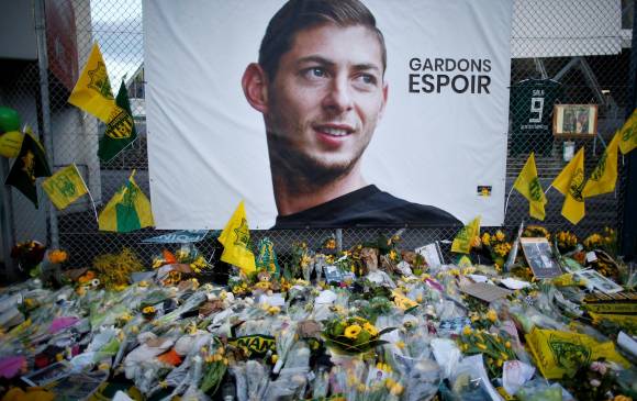 El pasado jueves se rescató un cuerpo de los restos del avión donde viajaba Emiliano Sala. En las últimas horas se ha confirmado que es Emiliano Sala. Foto: Reuters